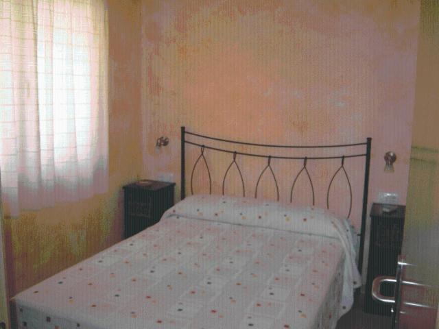 Hostal Valle Del Iregua Albelda De Iregua Værelse billede